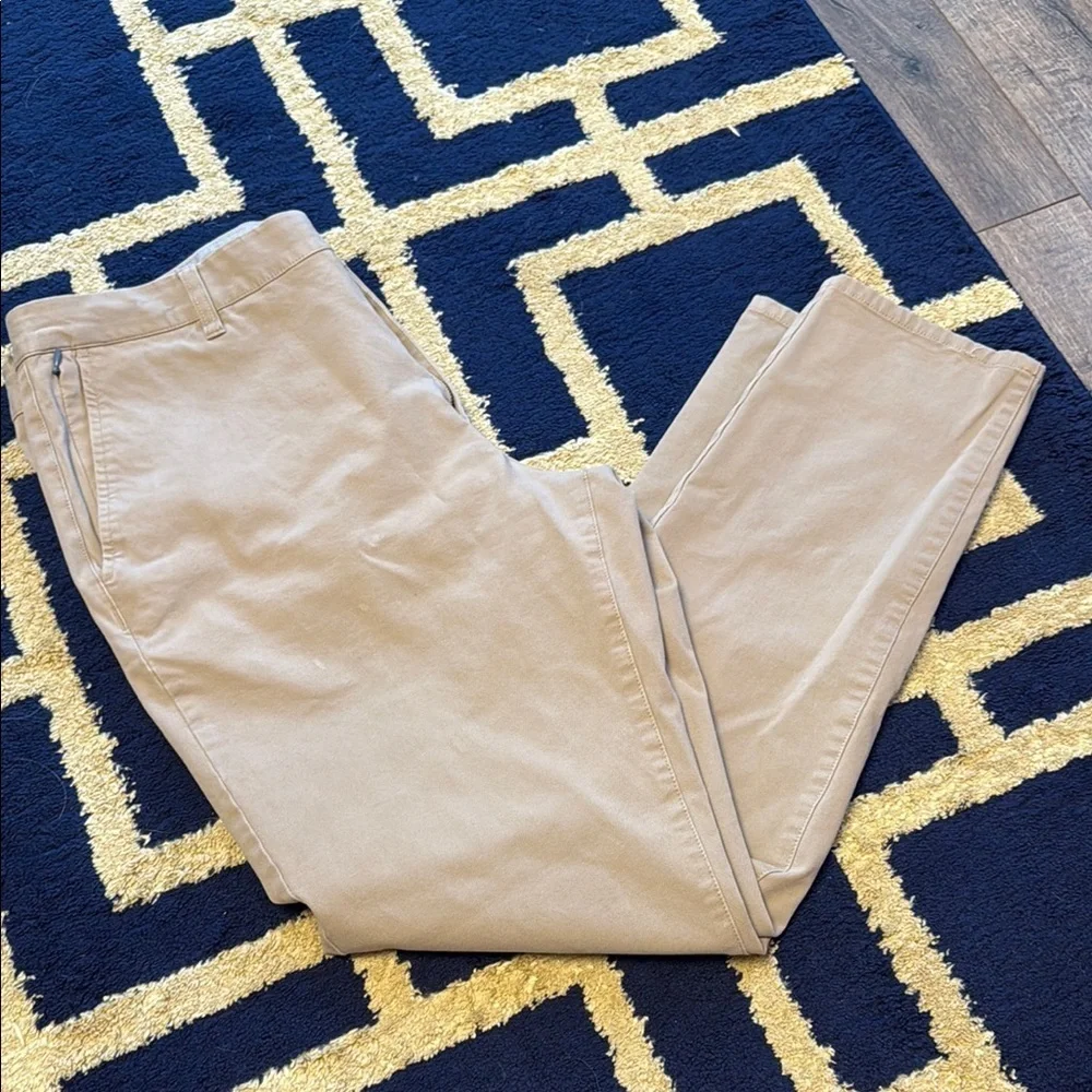 Bonobos Tan Chinos Lightweight Classic